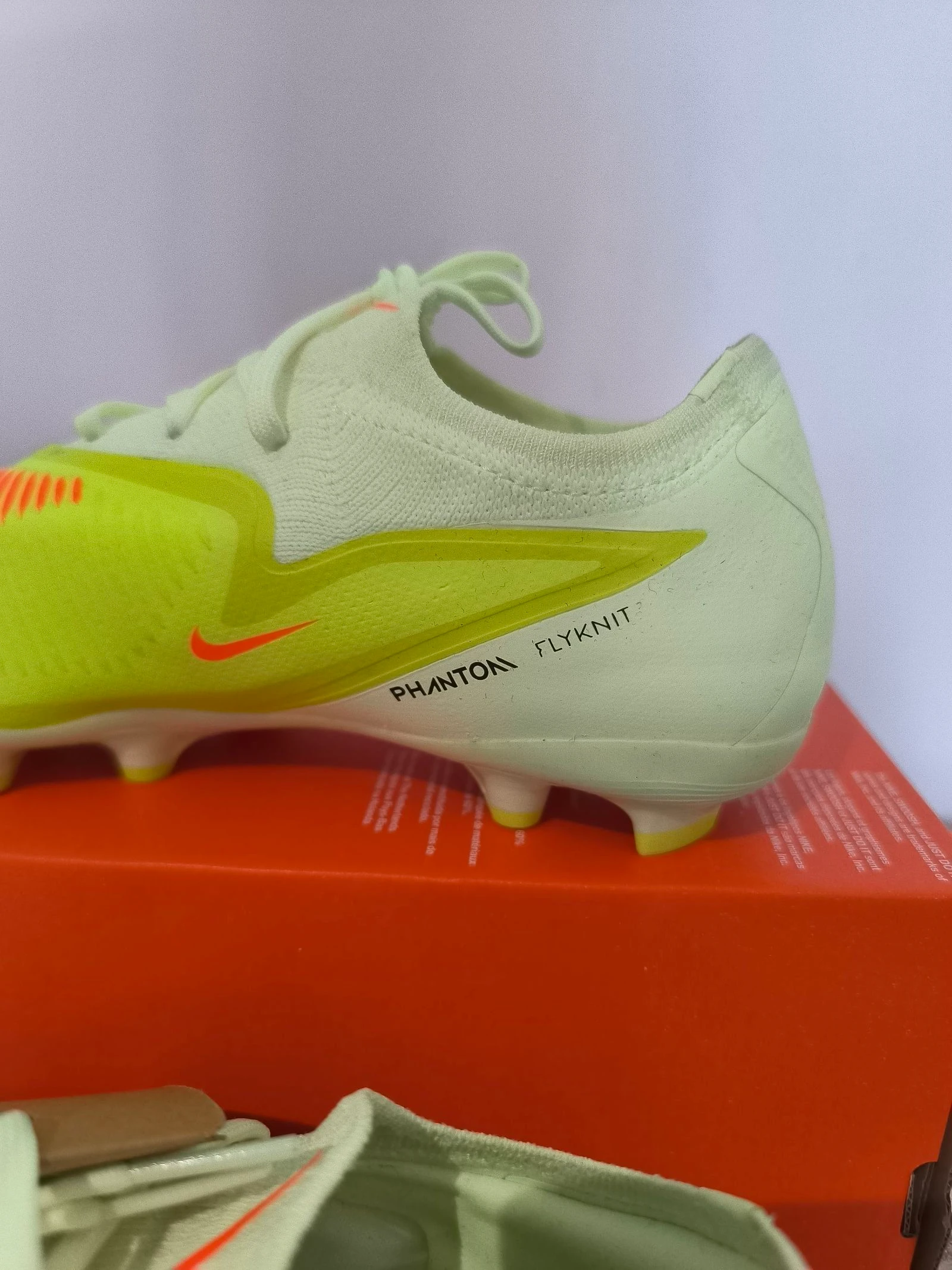 Nike jr phantom 6 low PRO chuteira tamanho 38 – photo 2